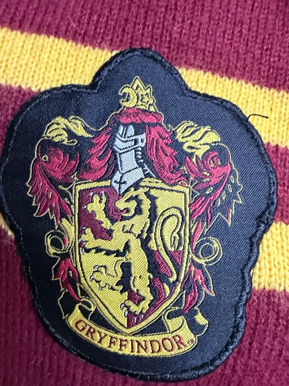 Harry Potter Gryffindor Scarf Burgundy Gold Striped Crest Hogwarts